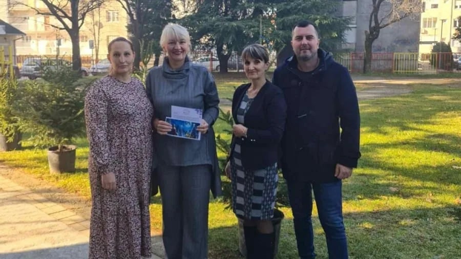 Nikšićkim vrtićima donirali 21 sadnicu