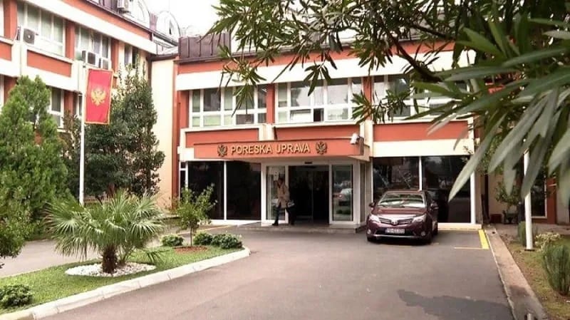 Objavljena Crna i Bijela lista poreskih obveznika