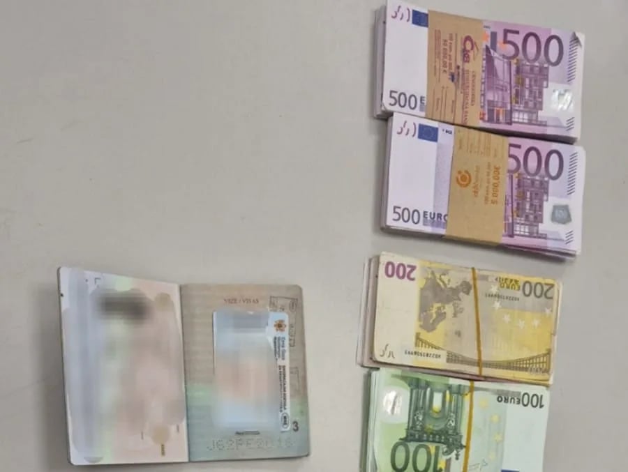 Na prelazu sa Albanijom zaplijenjeno blizu 130.000 eura i više od 6.000 dolara
