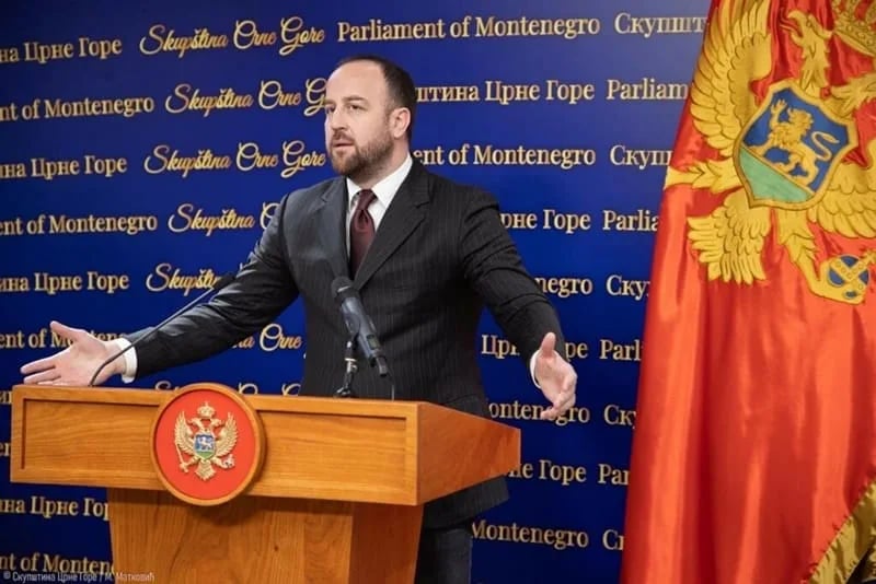 Nikolić: Predaćemo MUP-u spisak od preko 200 birača koji ostvaruju biračko pravo u Nikšiću i Trebinju