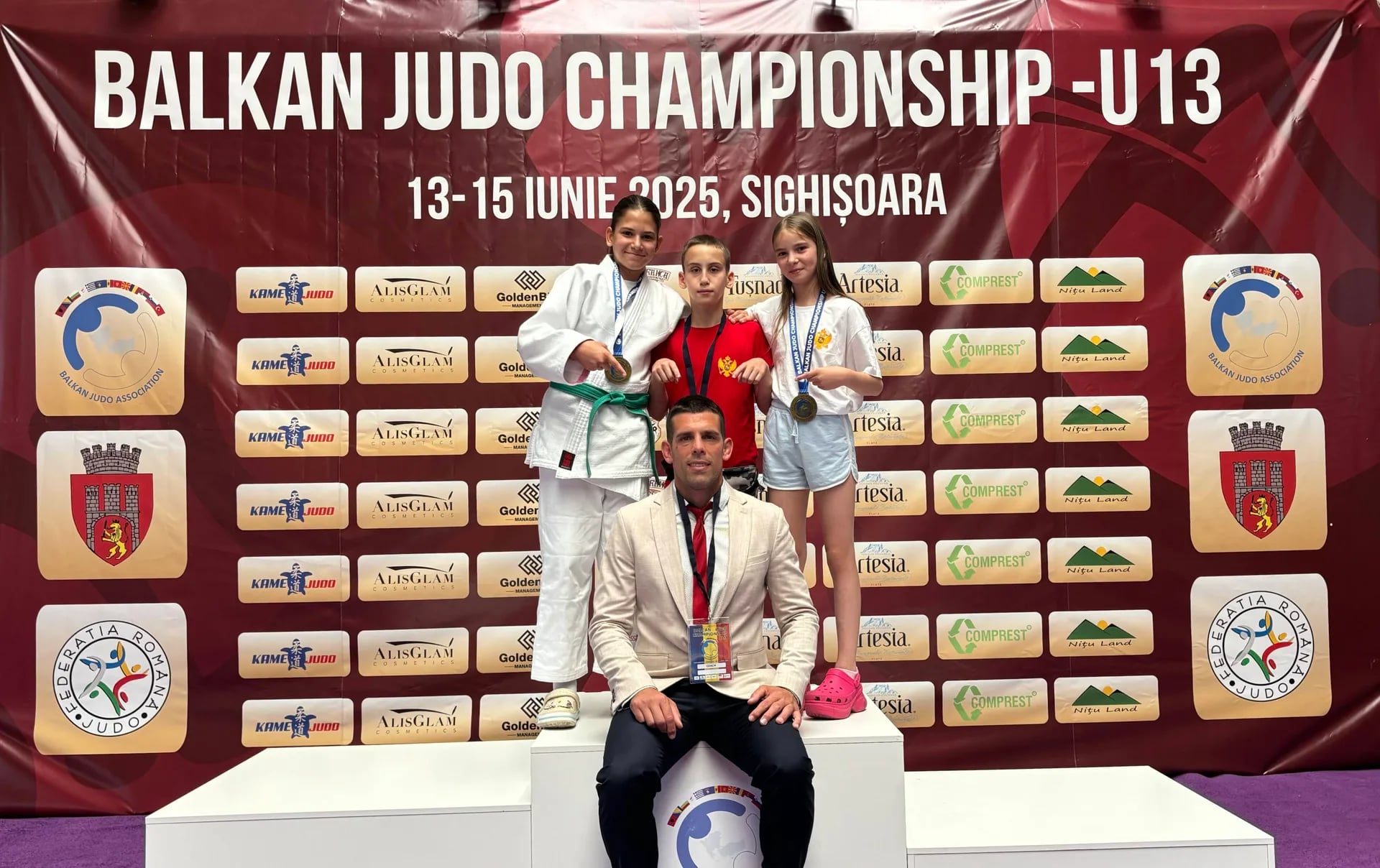 Zlato za Matunović i Vukićević: Crnogorski džudisti osvojili 11 medalja na Prvenstvu Balkana za mlađe pionire