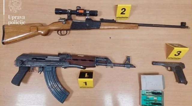 Policija u Nikšiću oduzela tri komada oružja