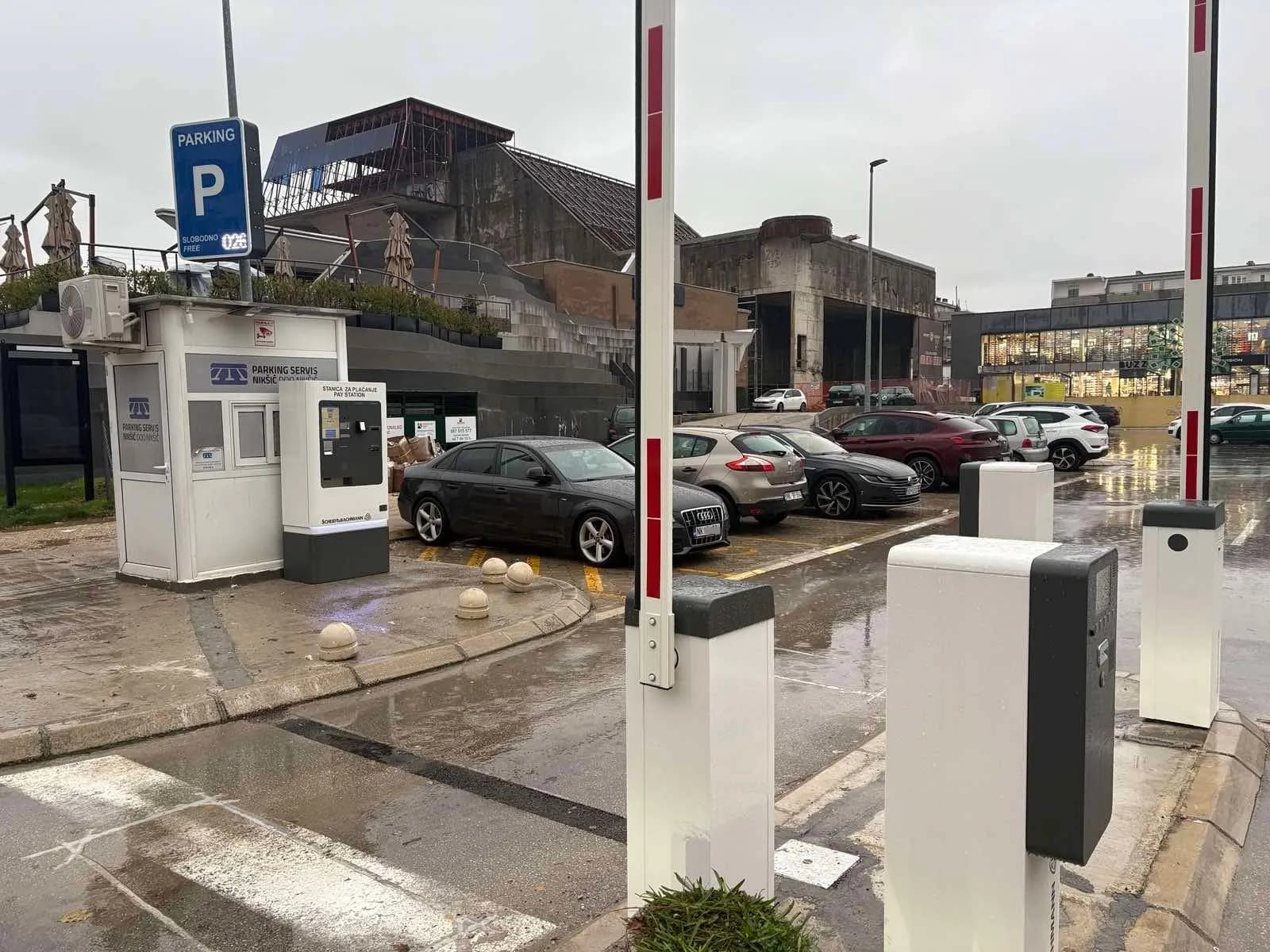 Parking od danas skuplji, postavljene dvije nove samonaplatne stanice