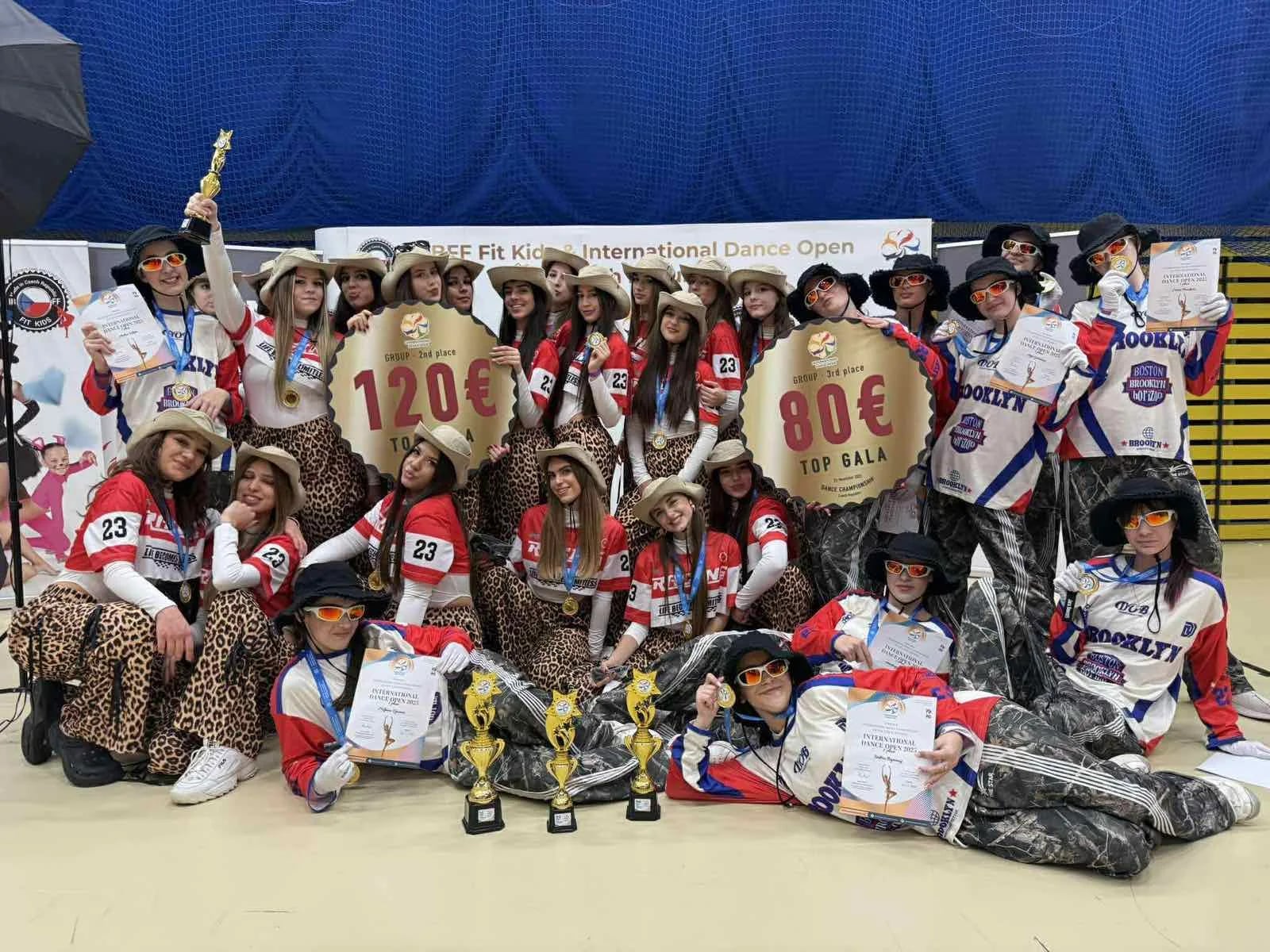 Plesni klub Royal osvojio pet medalja u Pragu