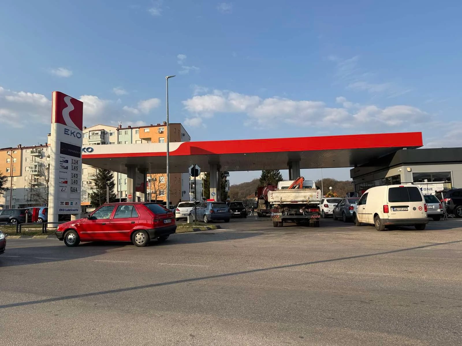 Jeftinije sve vrste goriva