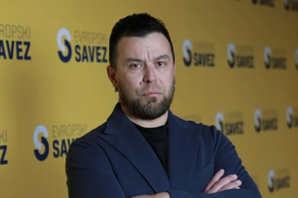 Radojičić: Opština Nikšić da preuzme organizaciju proslave Dana nezavisnosti