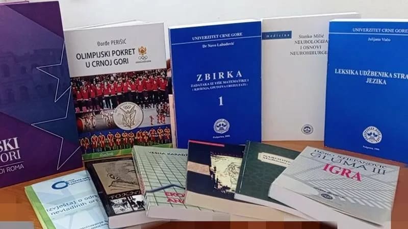 Biblioteci "Njegoš" uručena donacija knjiga UCG
