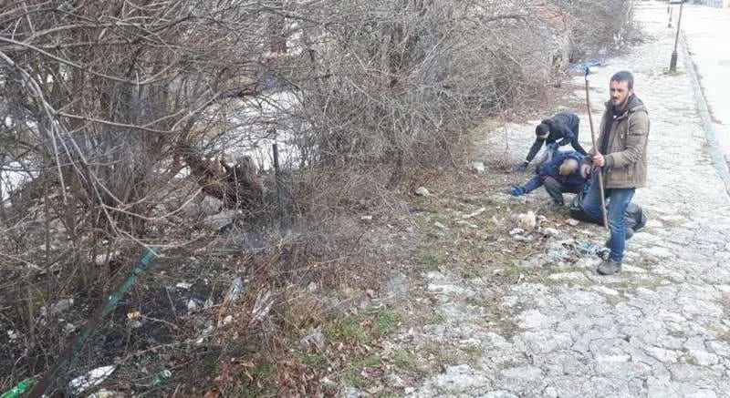 Očistili Bedem, uklonili šiblje i granje, postavili kante za smeće...