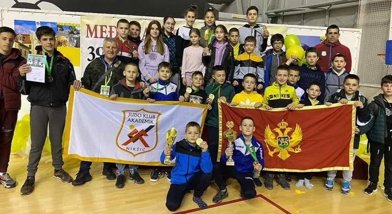 Akademik najbolji na Džudo kupu "Mimoza"