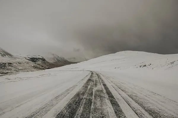 Oprezno na sjeveru zbog snijega