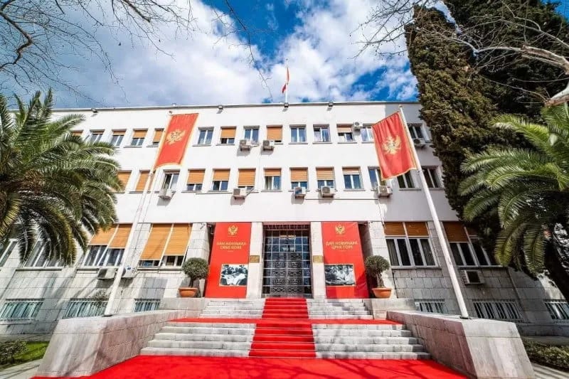Dva mjeseca bez sjednica, poslanici zaradili preko 280.000 eura