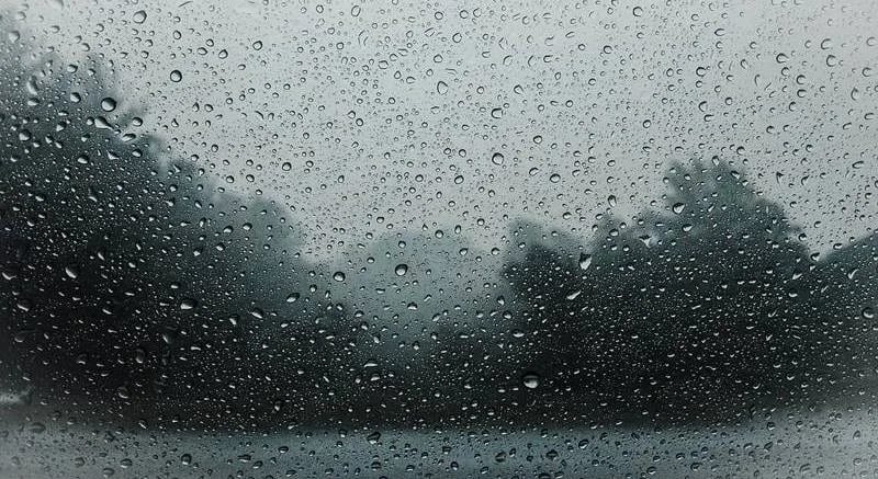 Crveni meteoalarm: Danas obilne kiše i jak vjetar