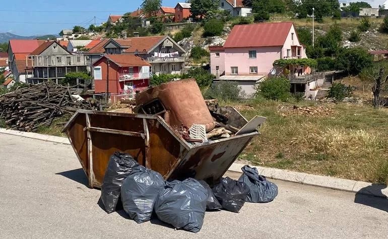 Uklonjen otpad sa obale Bistrice, posađene i sadnice
