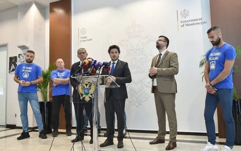 EPCG "ima odriješene ruke" oko kupovine Željezare, Abazović moli radnike za strpljenje