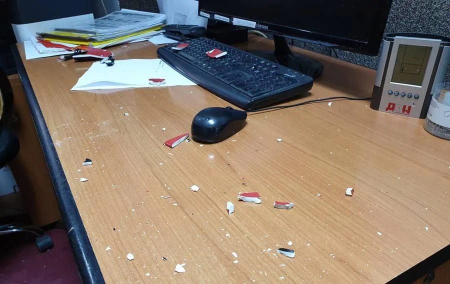 Ministarstvo kulture i medija osudilo napad na redakciju "Dana"