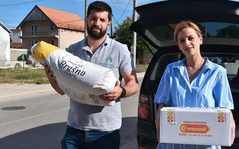 "Alfa centar" uručio pomoć za dvije socijalno ugrožene porodice
