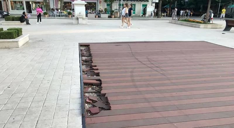Uskoro popravka "deking poda" na Trgu slobode
