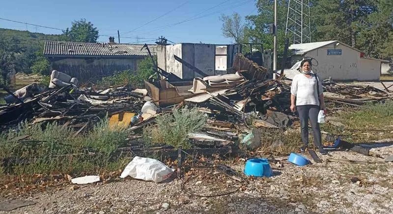 Nebrigići i dalje bez krova nad glavom: Od Opštine samo obećanja