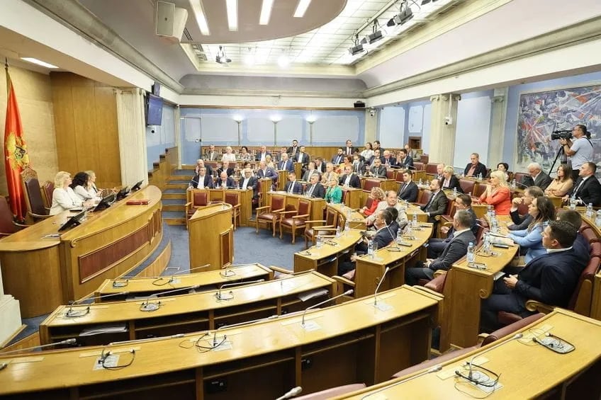 U petak o predlogu Đukanovića za skraćenje mandata Skupštini