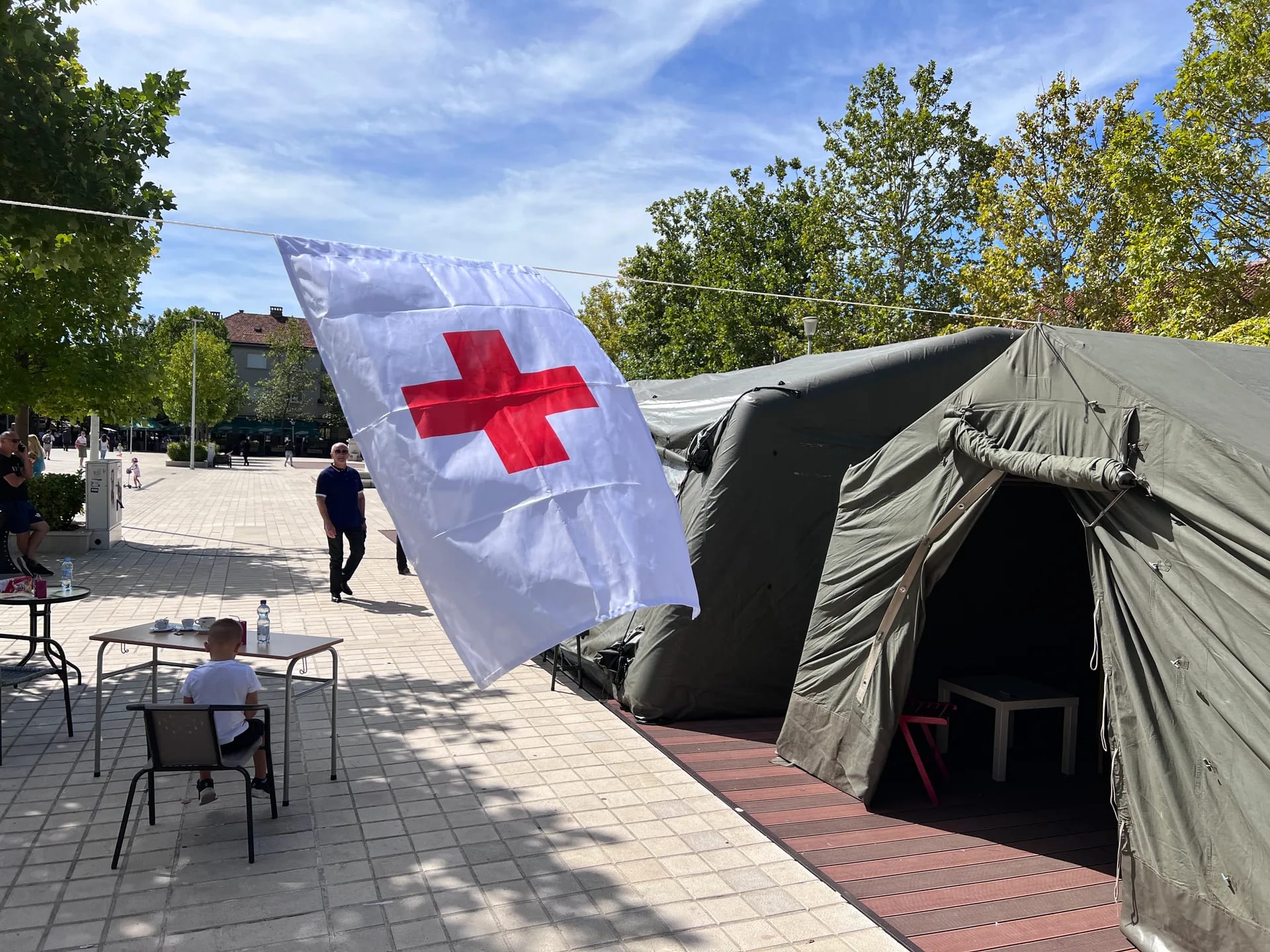 Veliki odziv humanitarnoj akciji davanja krvi na Trgu