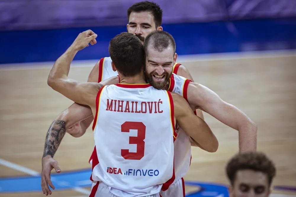 Košarkaši na Bugare, vaterpolisti protiv Rumuna za četvrtfinale