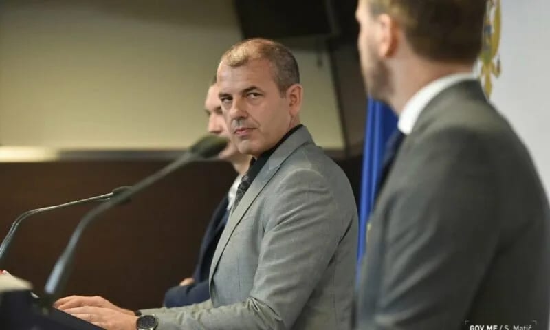 Polović: Narednih dana počinje pokretanje pojedinih Vladinih servisa, među njima i onaj za prijavu dječijeg dodatka
