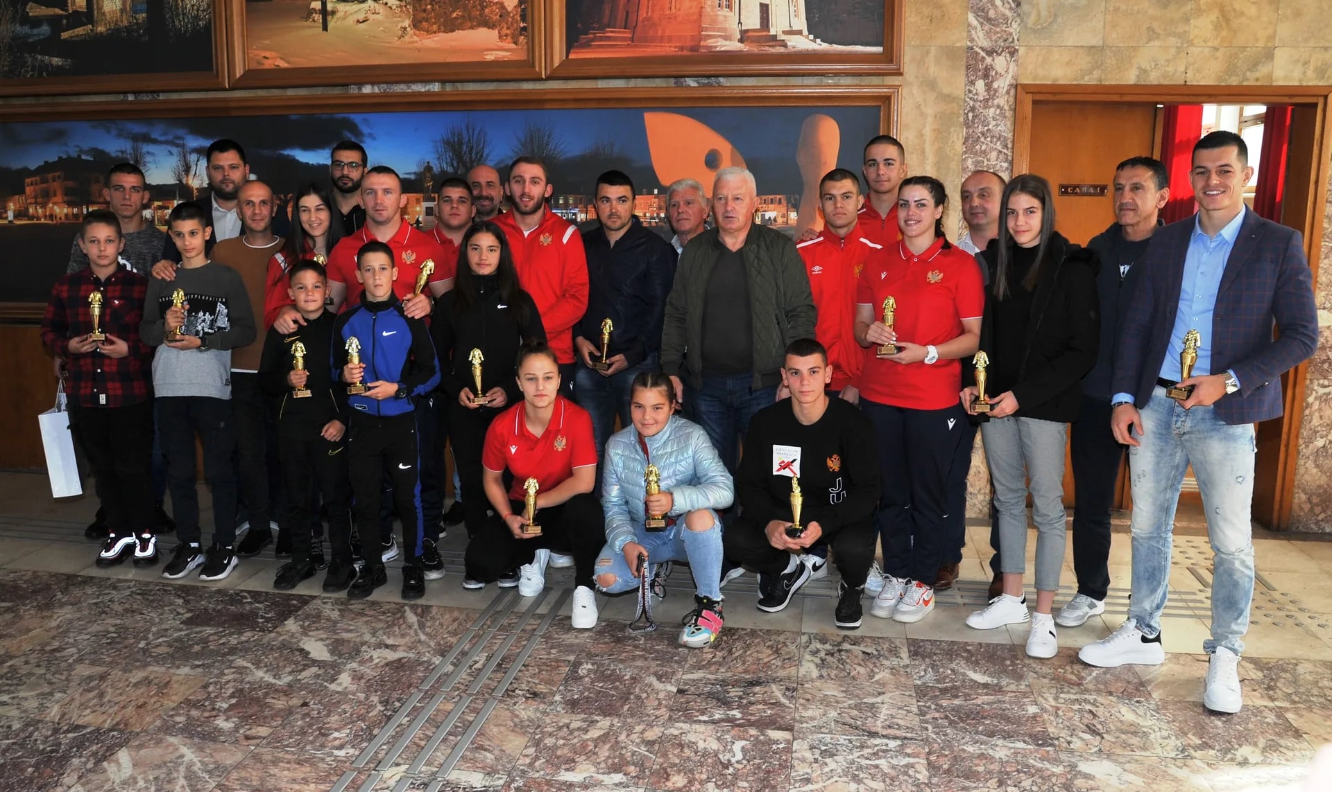 Kovačević uručio nagrade sportistima borilačkih sportova