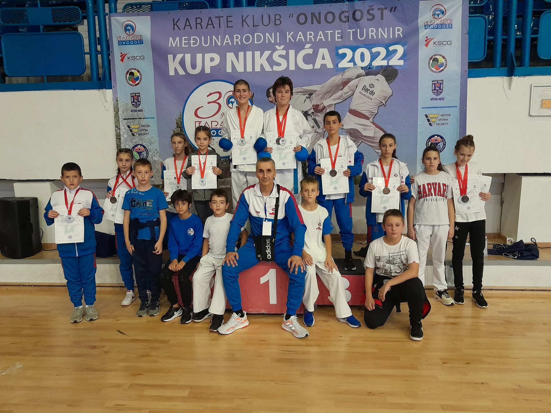 "Kup Nikšića": 13 medalja za KK Šampion
