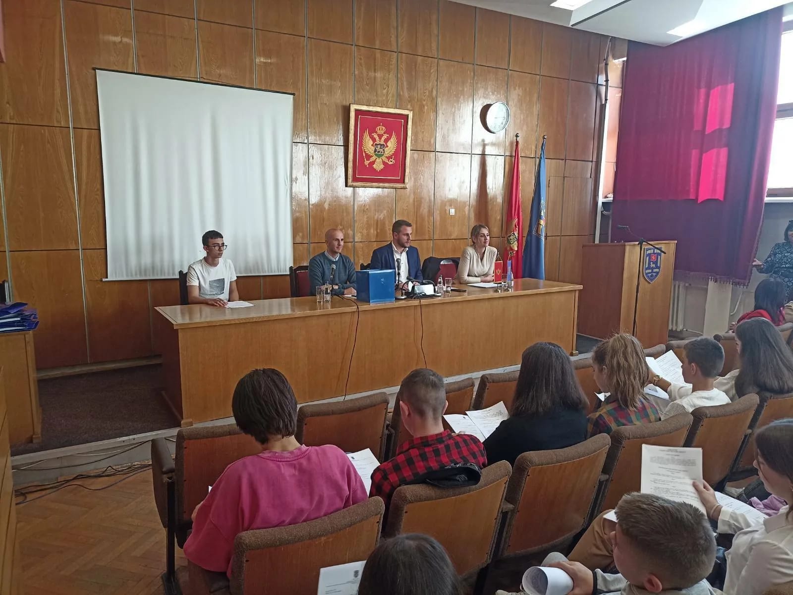 Miloš Đukanović predsjednik nikšićkog Dječjeg parlamenta