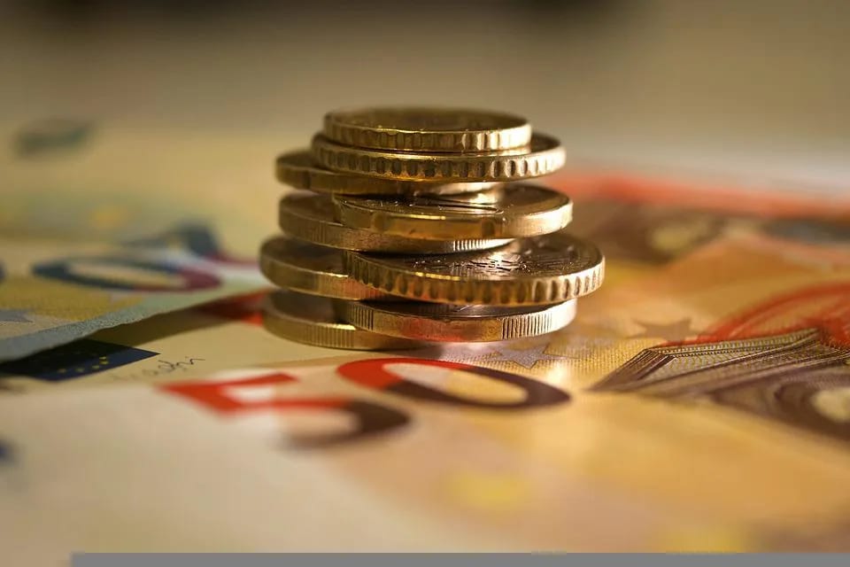 Prosječna plata u julu iznosila 1.014 eura