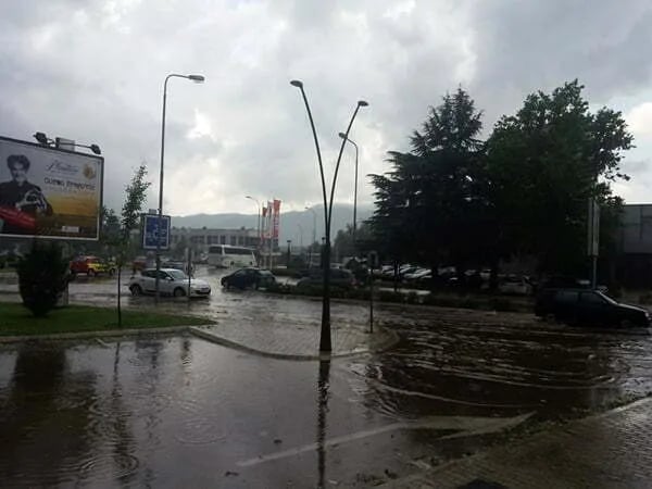 Izlile se brojne rijeke, u Nikšiću palo 102 litra po m2