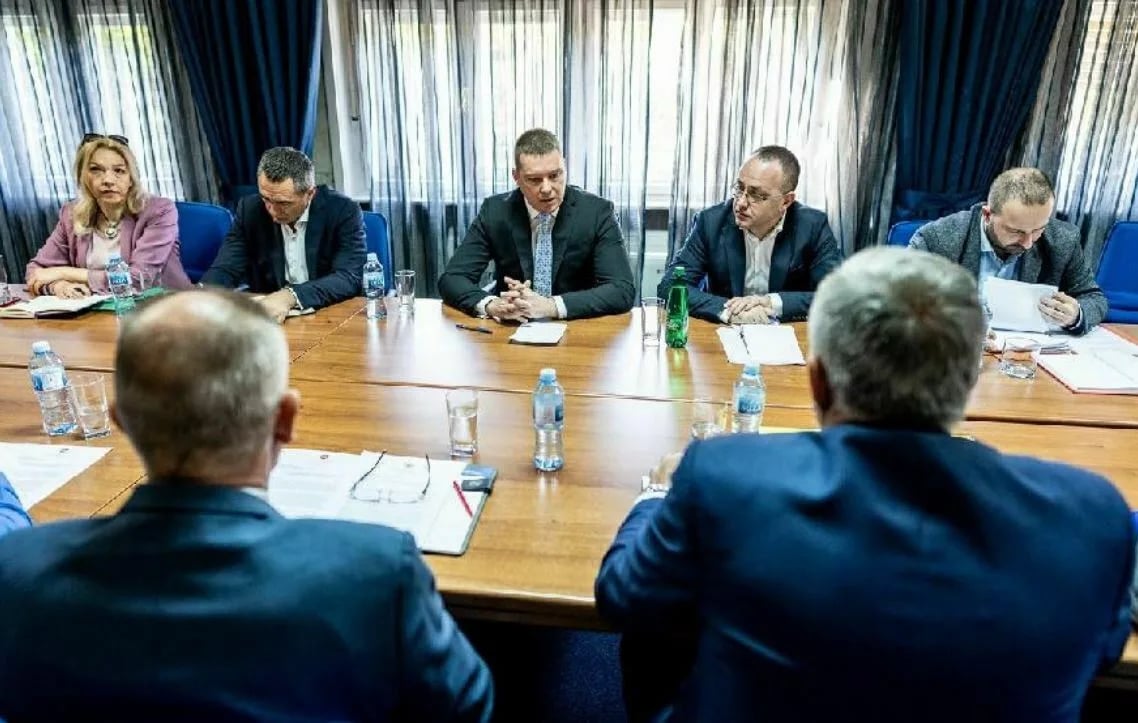 Od 1. januara konkretni benefiti za zaposlene u policiji i MUP-u