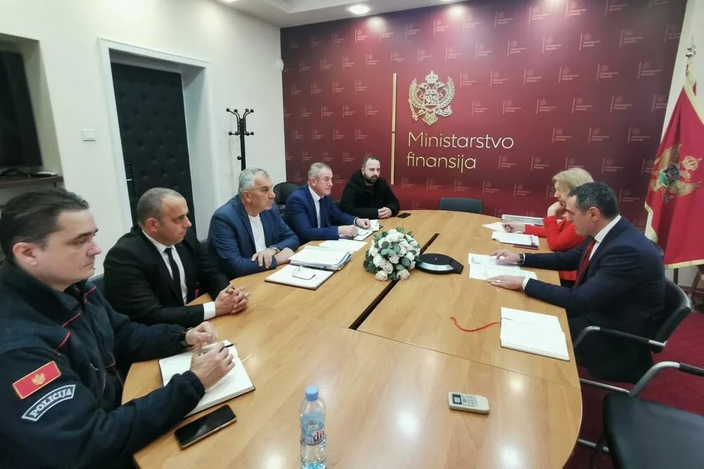 Ministarstvo finansija nastavilo razgovore sa predstavnicima policije i MUP-a