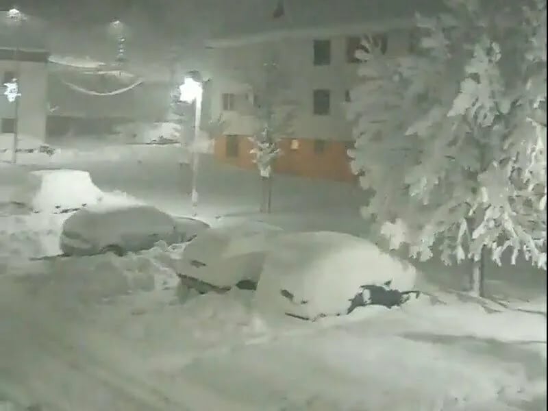Snijeg u Šavniku napadao oko pola metra