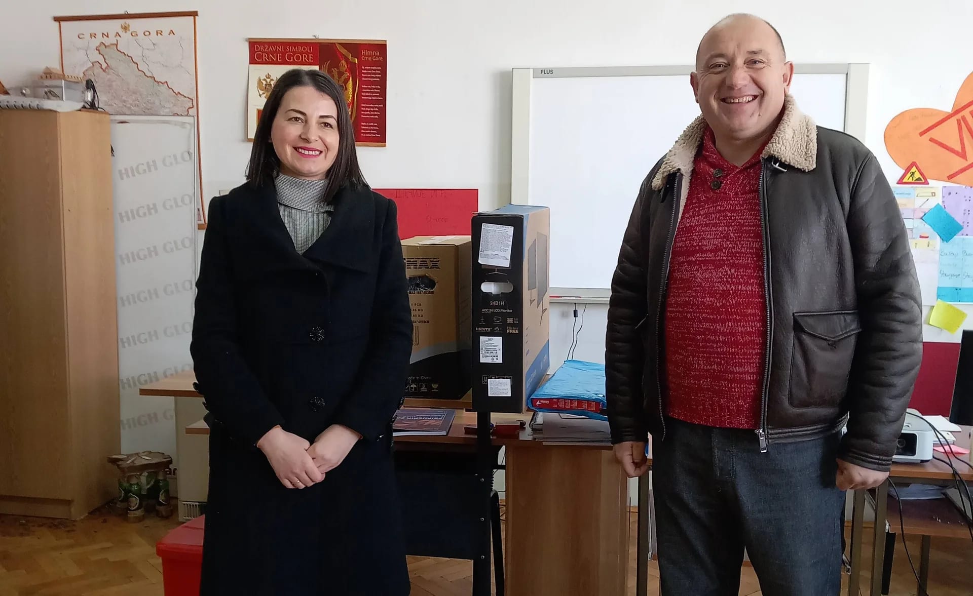 MZ Župa poklonila kompjuter OŠ "Dušan Bojović"