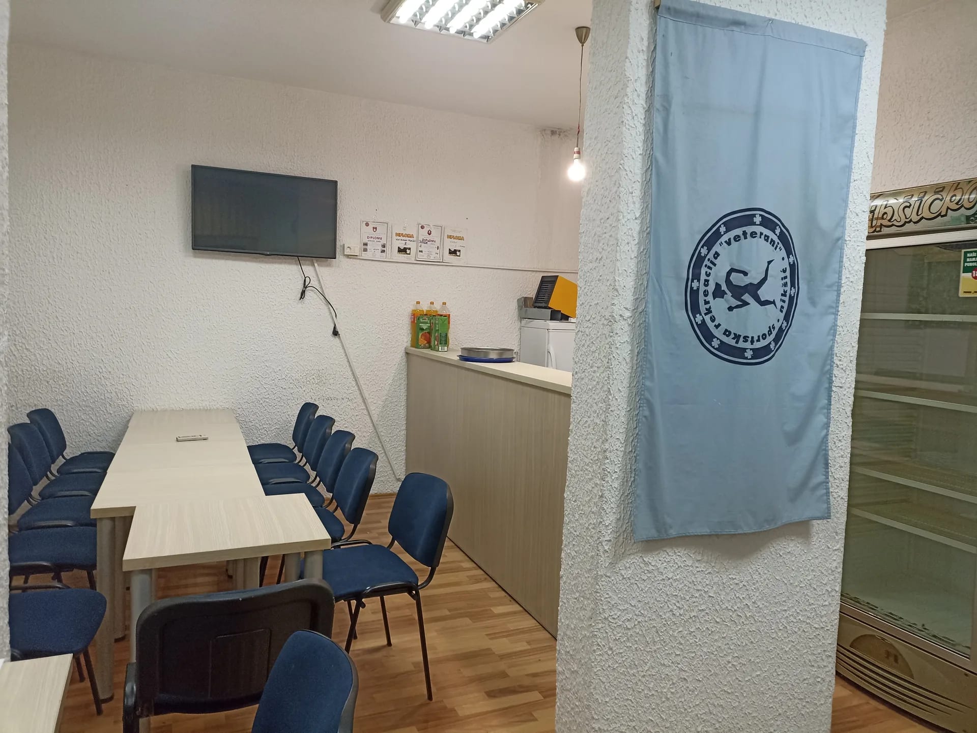Prostorije za okupljanje penzionera mjesecima zjape prazne