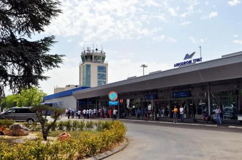 Letovi sa tivatskog preusmjereni na podgorički aerodrom zbog jakog vjetra