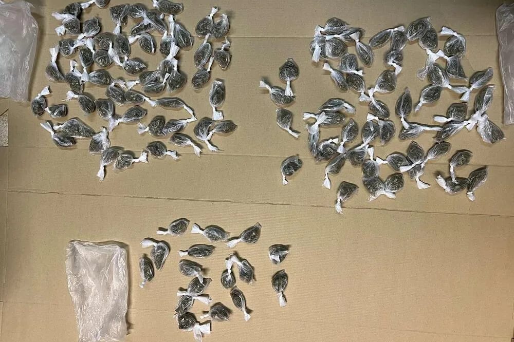 Uhapšen Nikšićanin, u stanu u Kotoru nađeno 214 grama marihuane