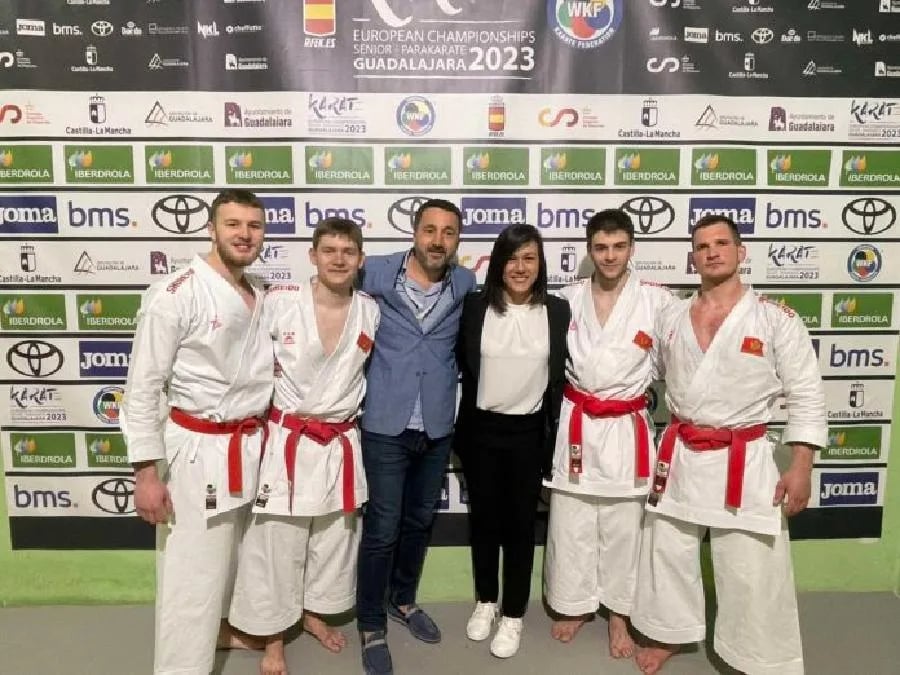 Muški kata tim do istorijske medalje