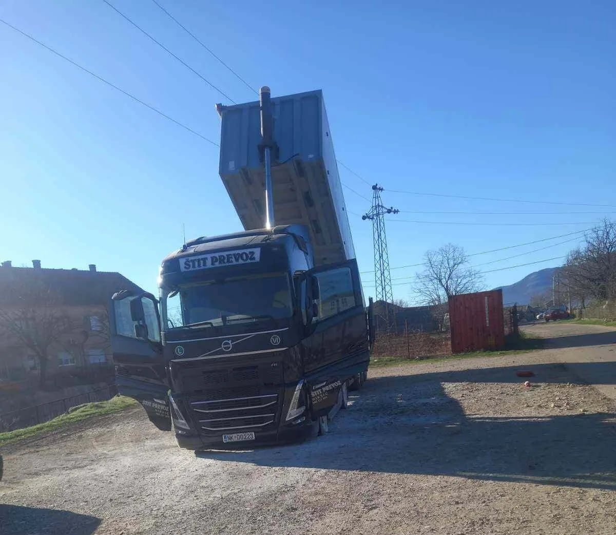 Kapino Polje: Jedna osoba stradala od strujnog udara