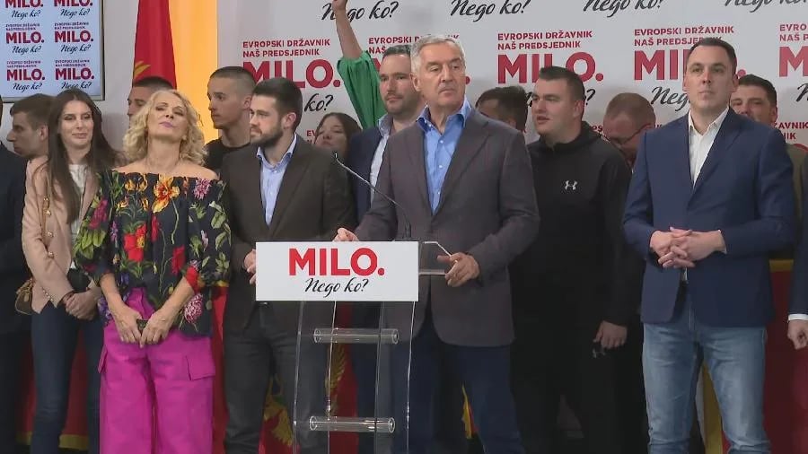 Đukanović čestitao pobjedu Milatoviću