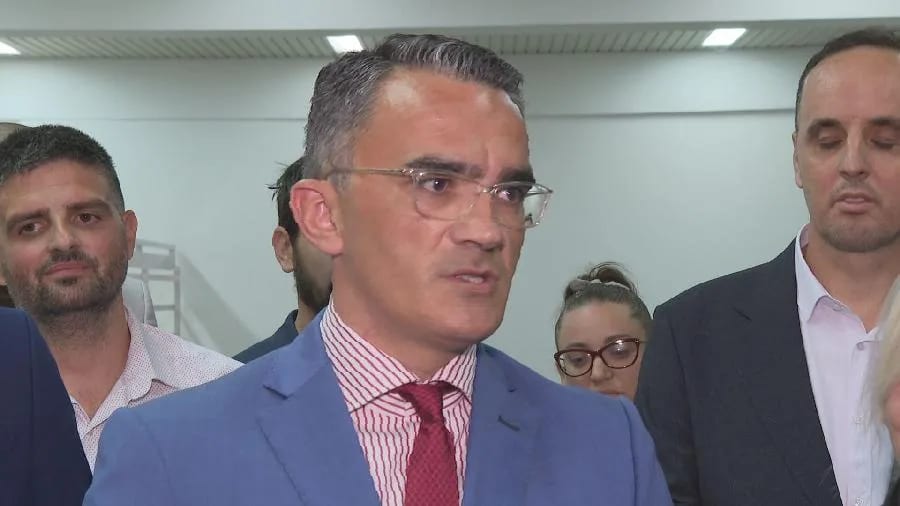 "Pravda za sve" predala izbornu listu, nosilac Leposavić