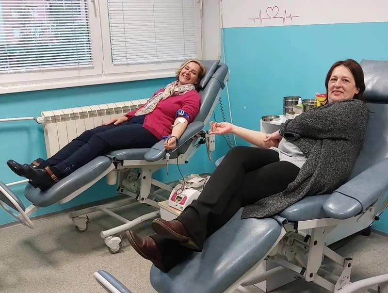 Alijansa žena DPS Nikšić organizovala dobrovoljno davanje krvi povodom Dana nezavisnosti
