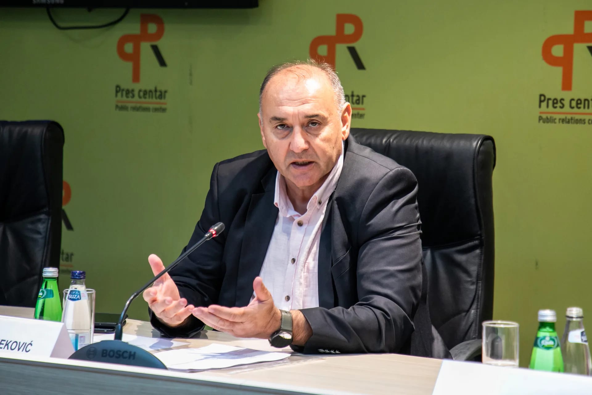 "Navijači Sutjeske potisnuli u drugi plan sportski događaj, izazvali zaslužene osude necivilizacijskog i skandaloznog ponašanja"