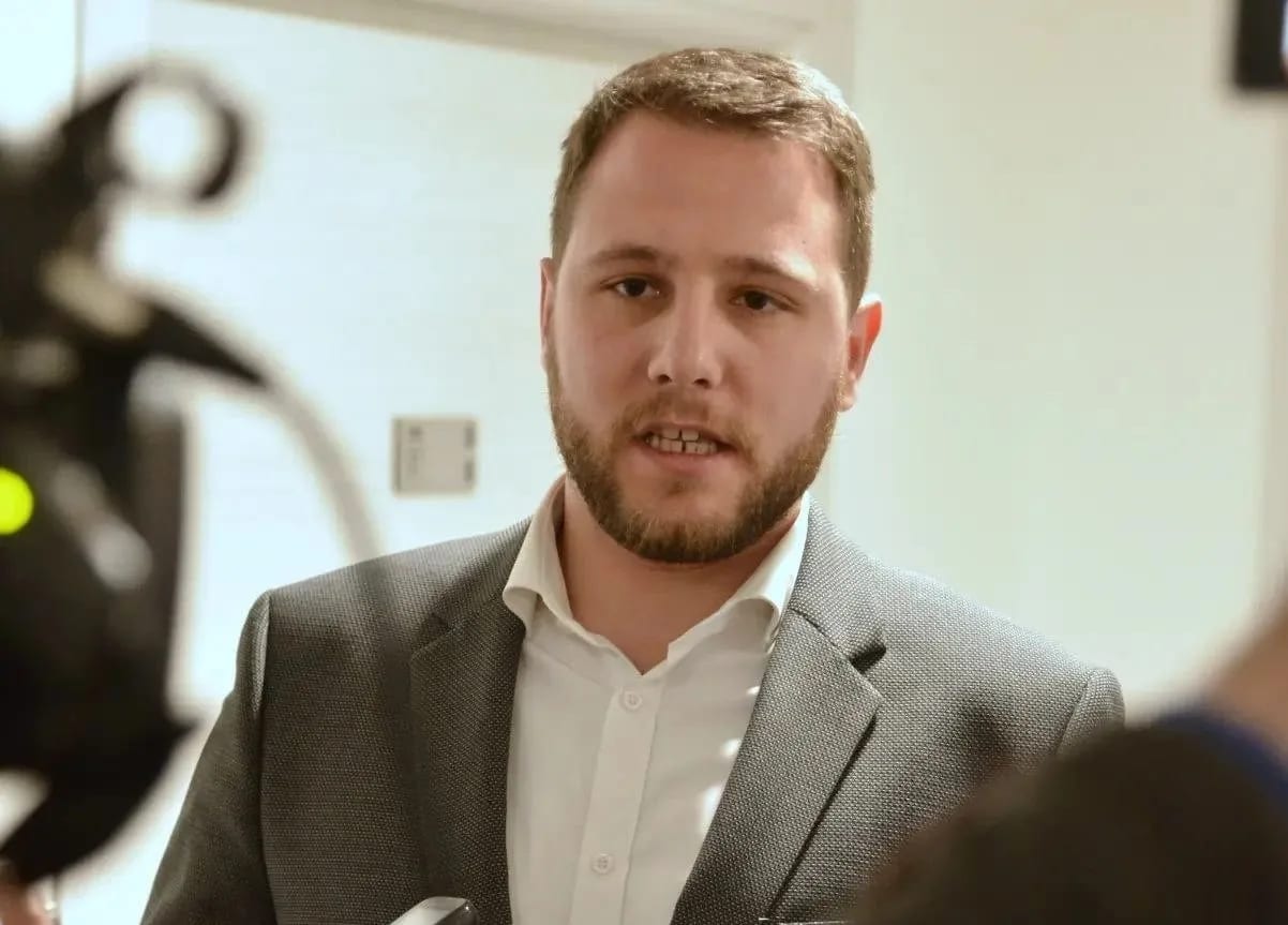 Vuković osudio skandiranje navijača: "Pokušaj da se gnusni čin politizuje zaslužuje prezir"