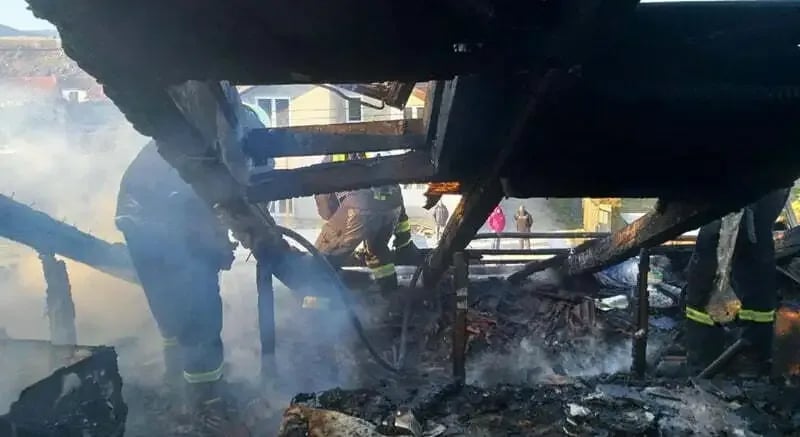 Nikšićki vatrogasci gasiće požare ekološkim sredstvom