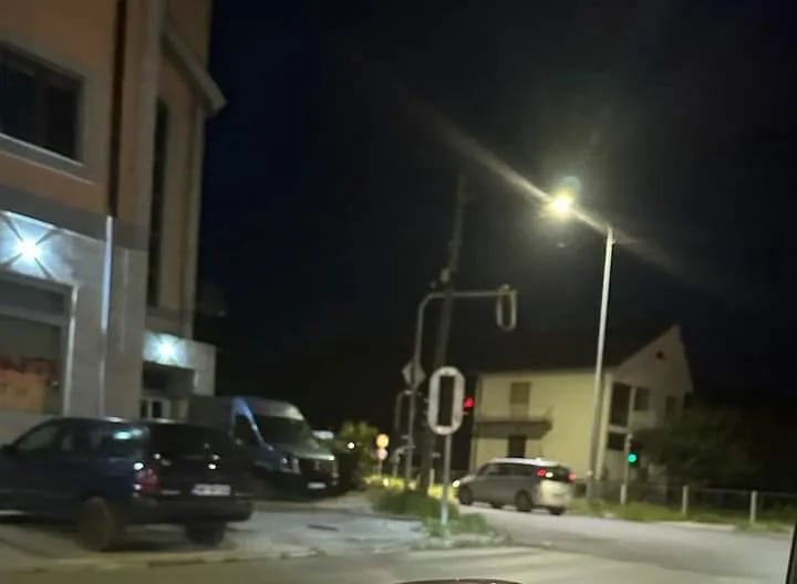 ČITAOCI ŠALJU: Semafor danima ne radi
