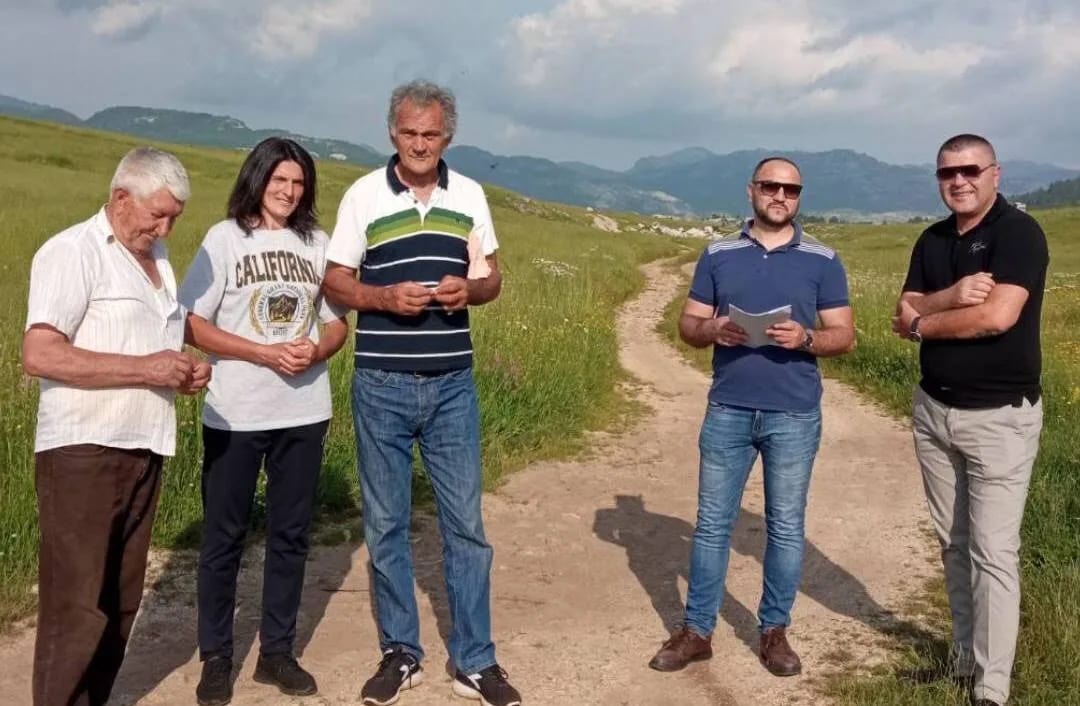 Morački put u lošem stanju, mještani traže asfaltiranje