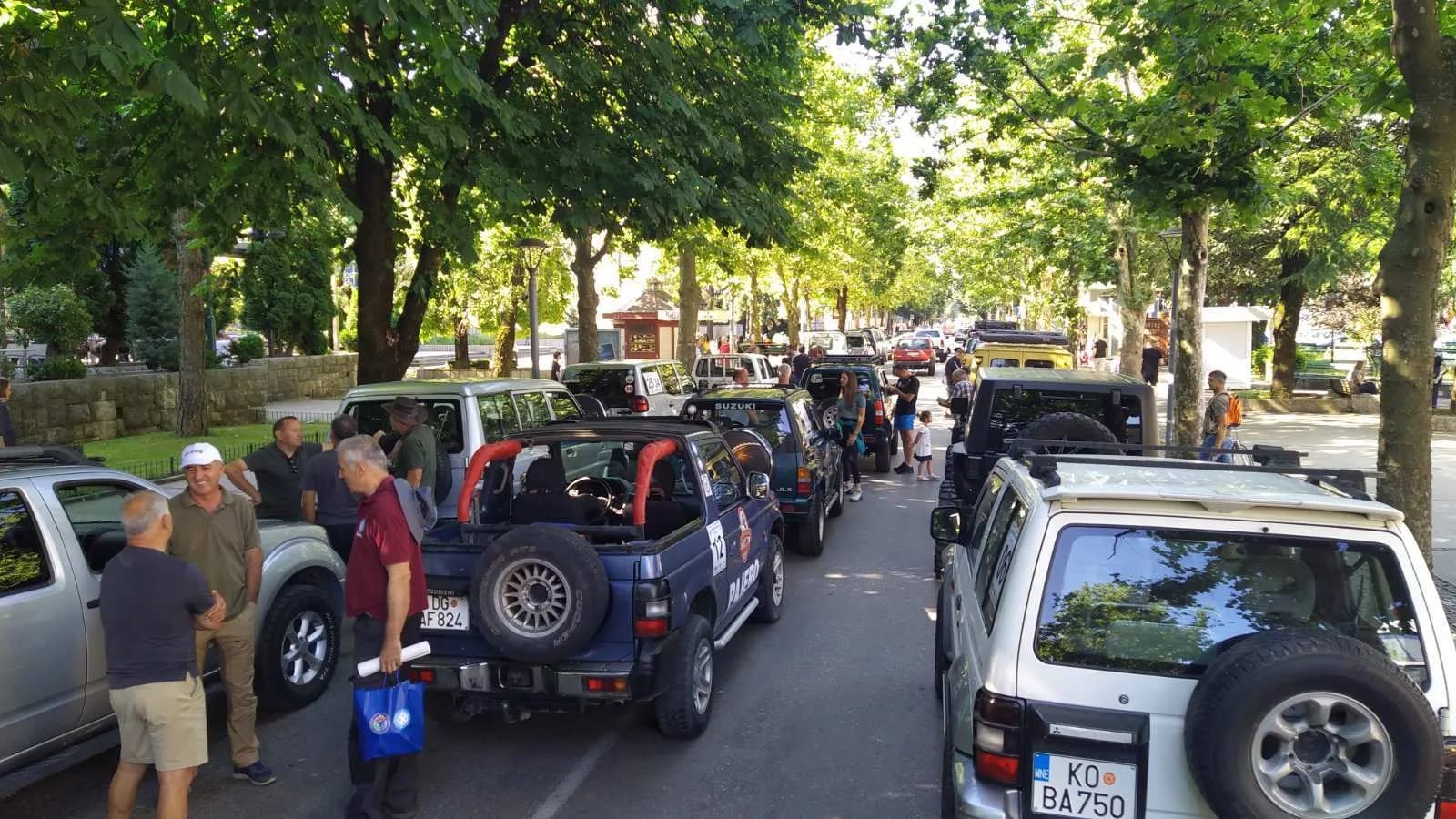 Startovao džip reli