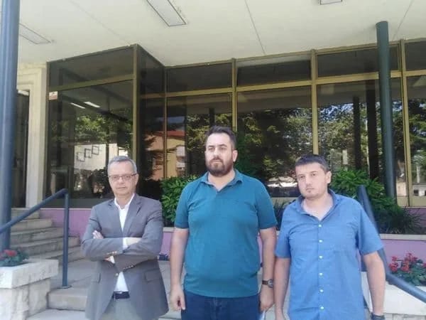 Postignut dogovor: Karišik prekinuo štrajk glađu ispred EPCG
